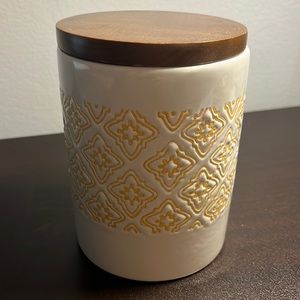 Threshold Jar w/ Lid